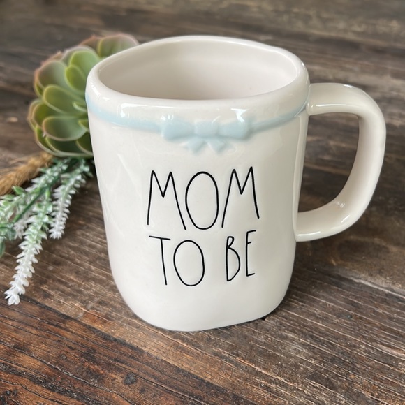 RAE DUNN Mom to be Mug - NEW - Picture 1 of 4